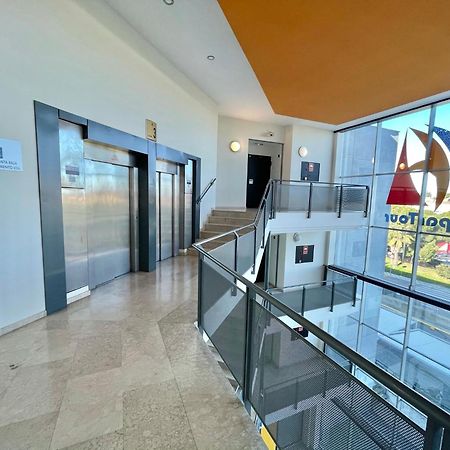 Apartsur Bormujos Luaran gambar