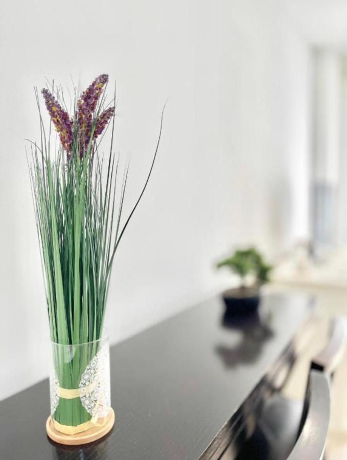 Apartsur Bormujos Luaran gambar