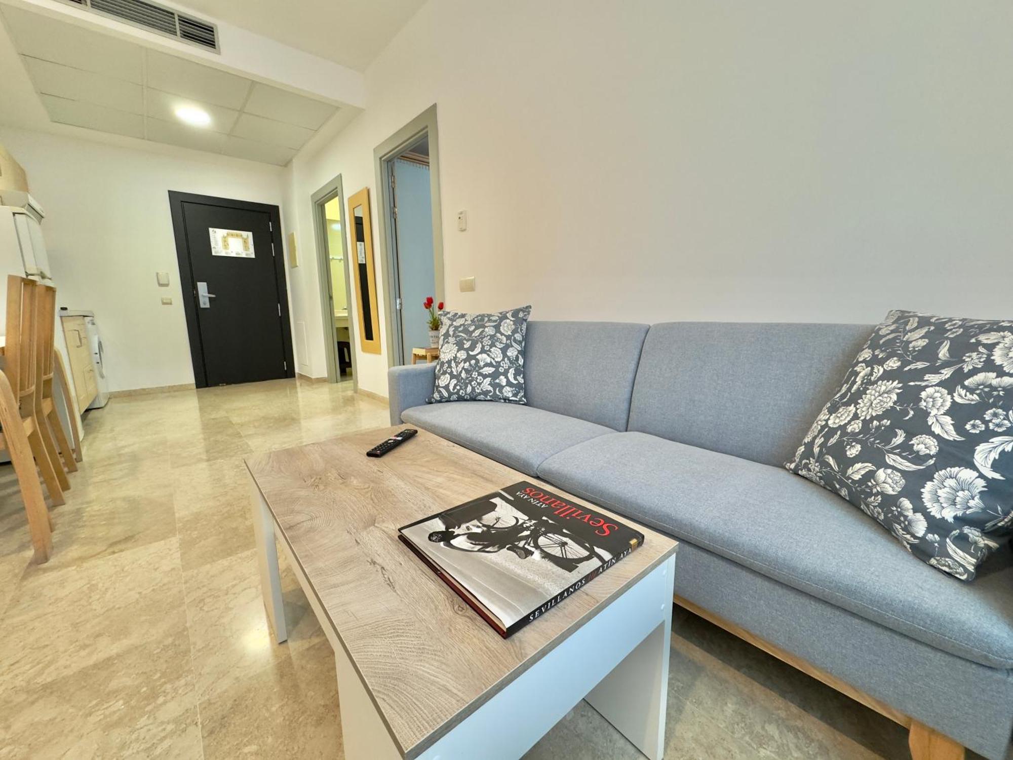 Apartsur Bormujos Luaran gambar
